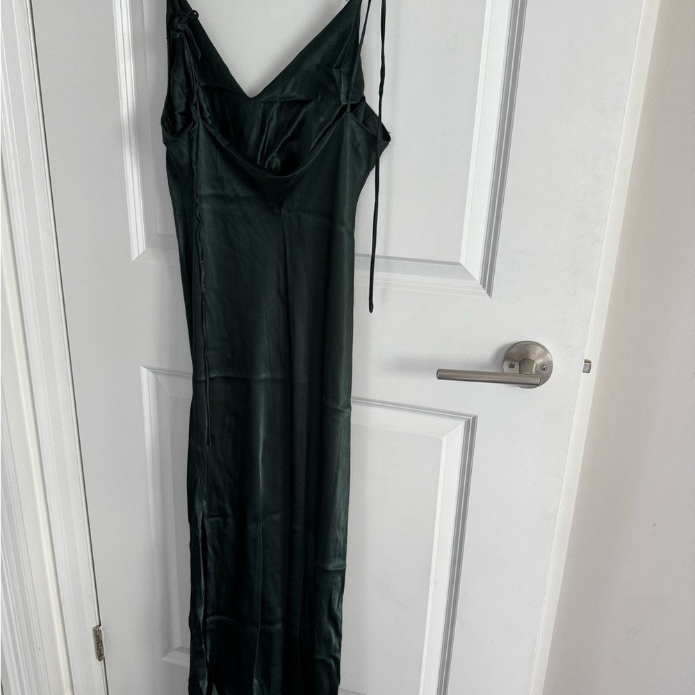 Park & Fifth forest green silk dress - Picture 2 of 3